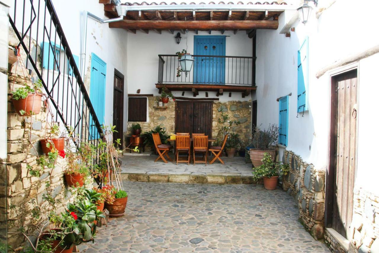 Aperanti Agrotourism Bed & Breakfast Pera Orinis Екстериор снимка